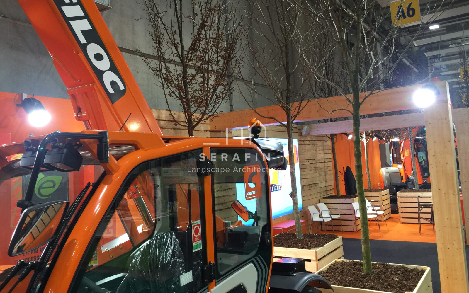 stand setting up Cofiloc Spa agricultural exhibition Verona 2016 - 7