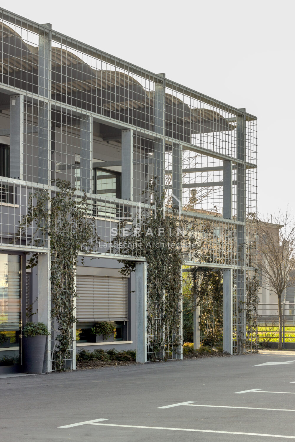 vertical corporate garden project with flower beds Cofiloc