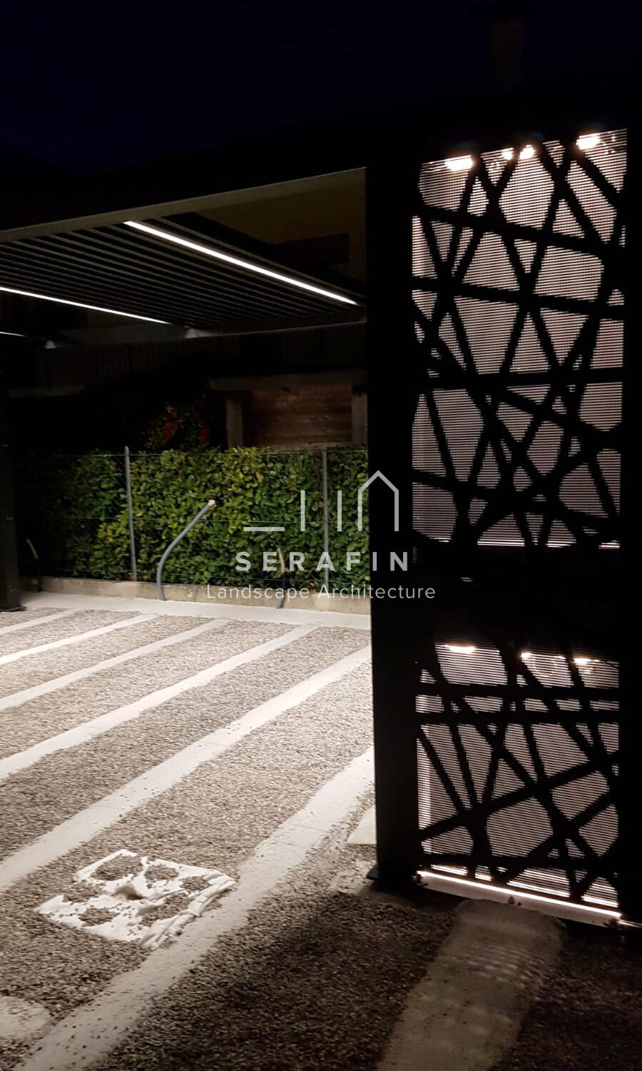 project image of a private garden with outdoor living in the province of Venice