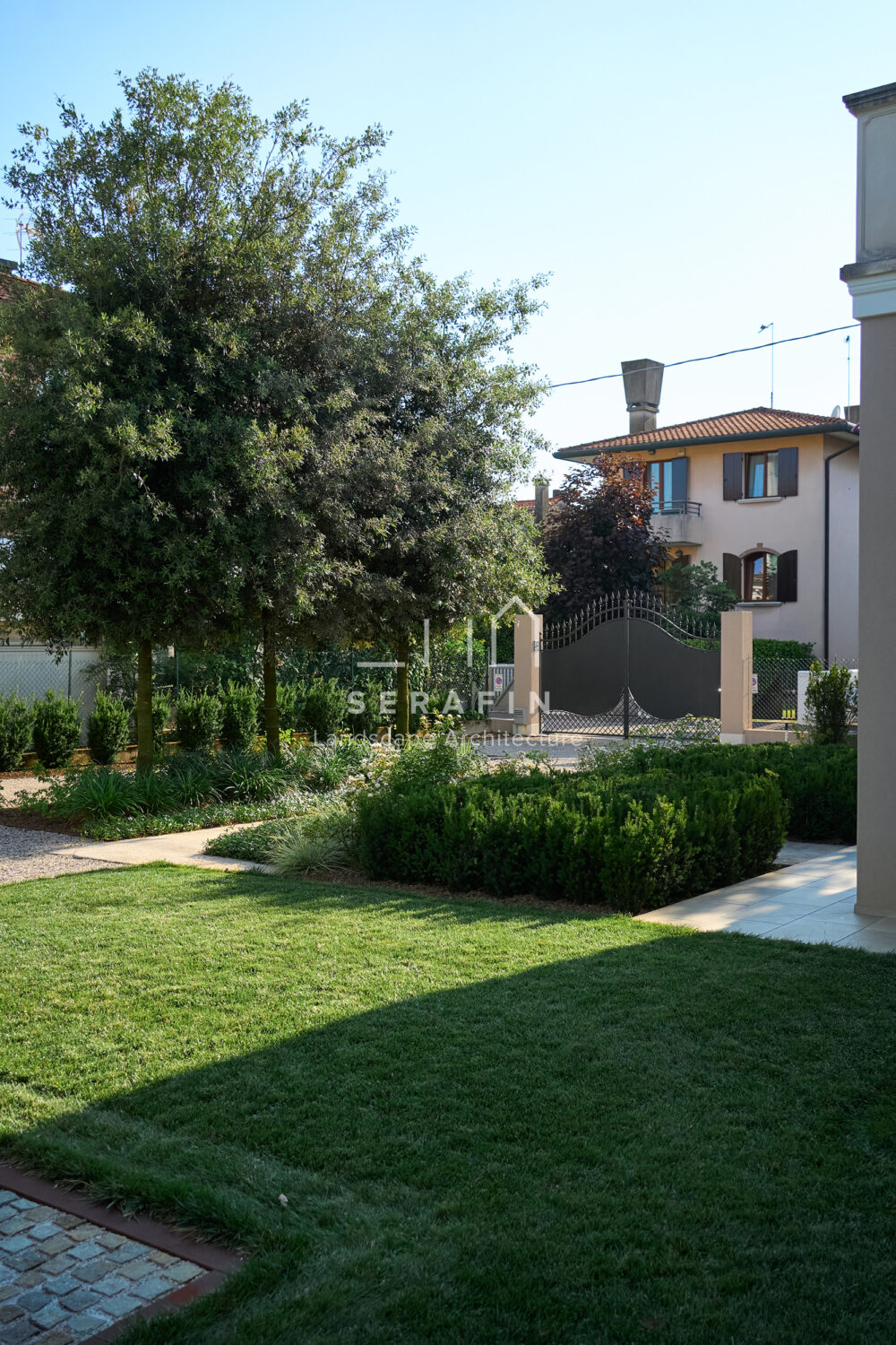progettazione e realizzazione di un giardino di lusso a Mogliano Veneto