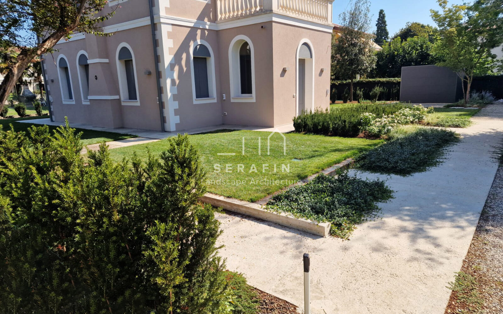 progettazione e realizzazione di un giardino di lusso a Mogliano Veneto