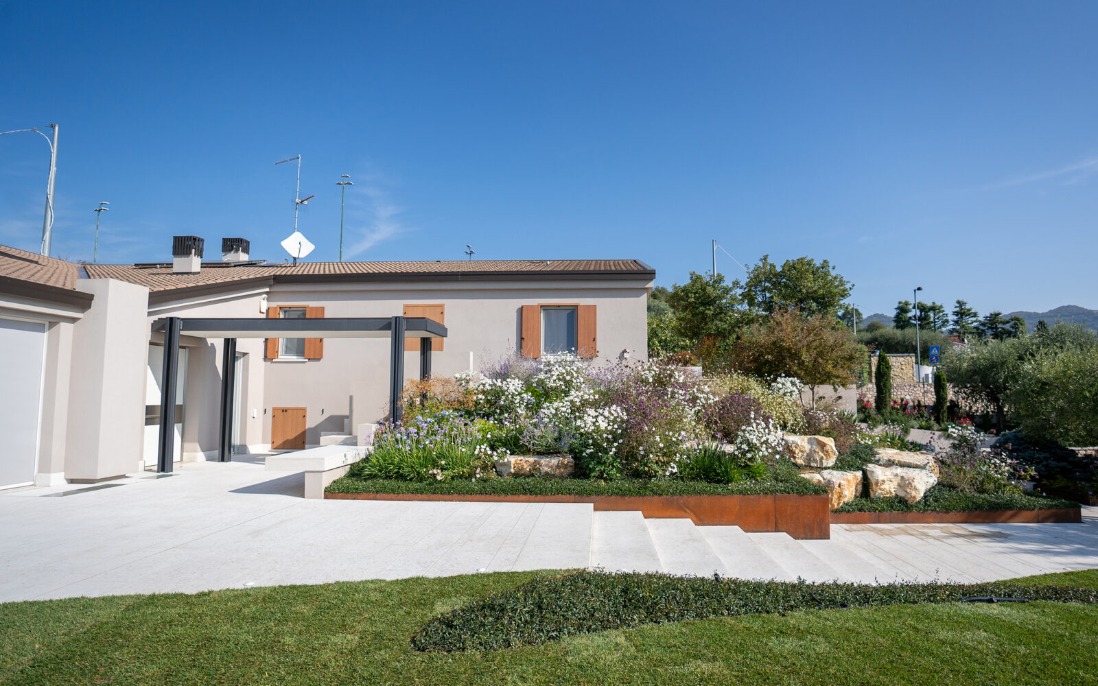 progetto giardino di lusso a Tregnago di Verona - 22