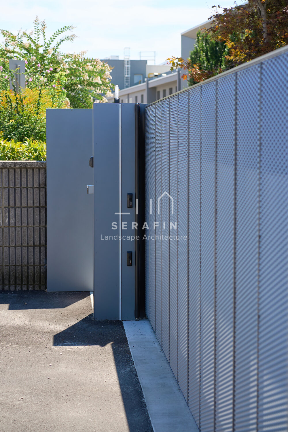 immagine del progetto di un giardino aziendale con parcheggio a San Polo di Piave