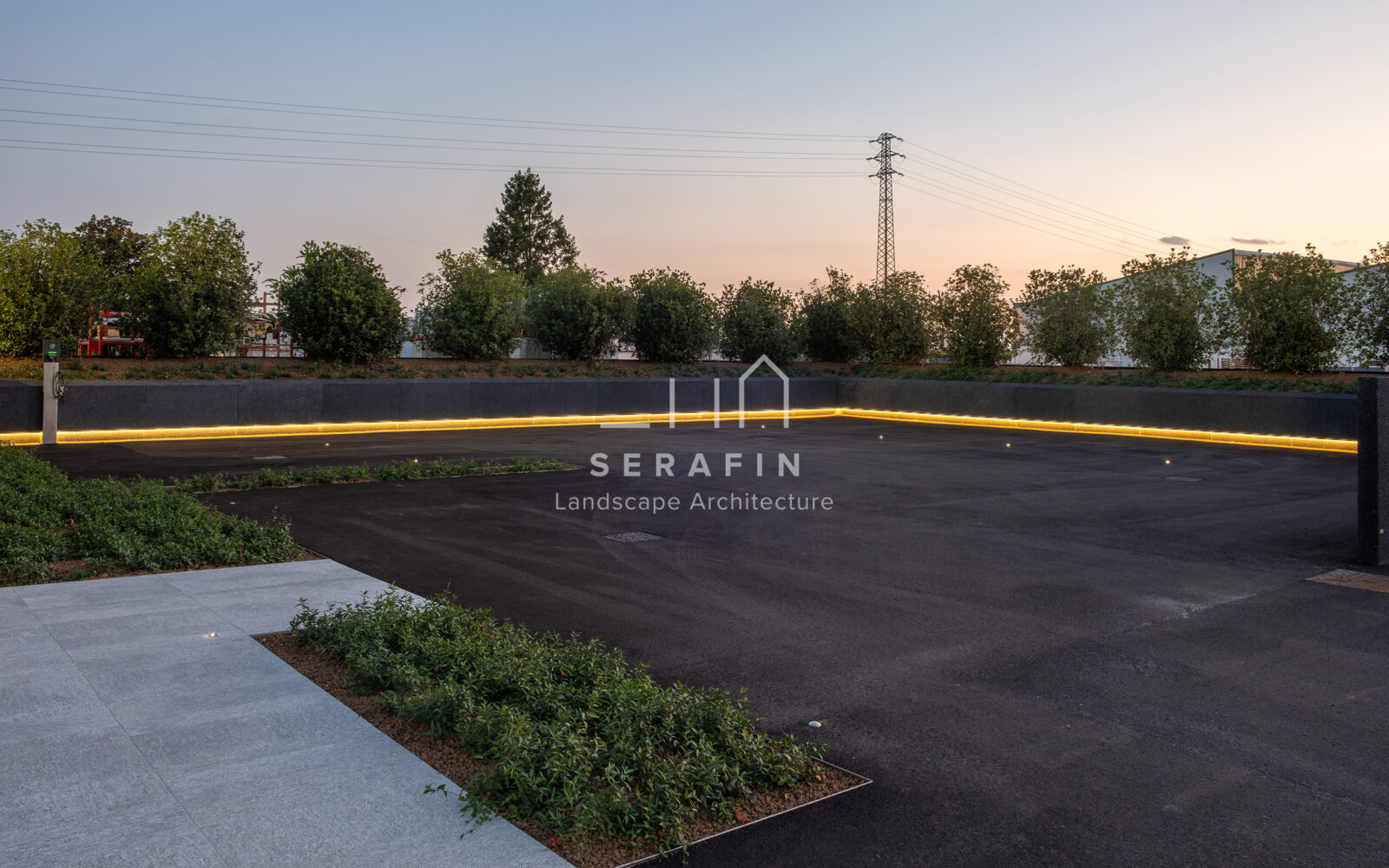 immagine del progetto di un giardino aziendale con parcheggio a San Polo di Piave