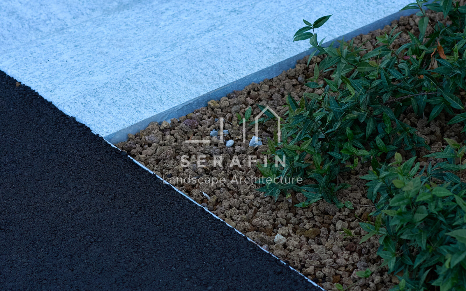 immagine del progetto di un giardino aziendale con parcheggio a San Polo di Piave