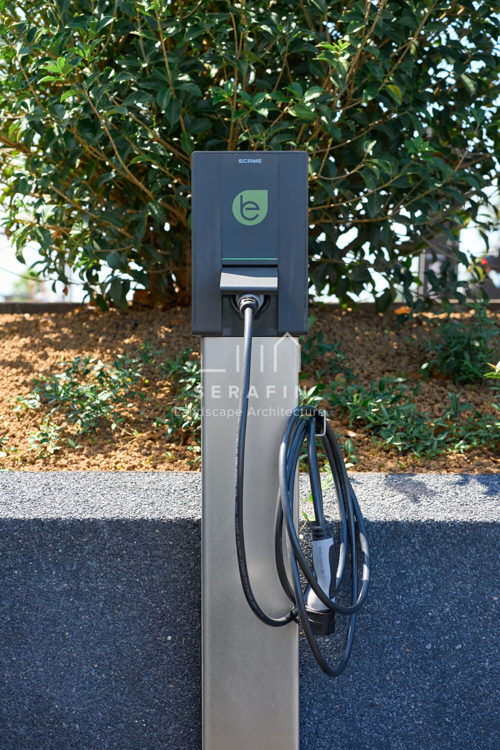 immagine del progetto di un giardino aziendale con parcheggio a San Polo di Piave